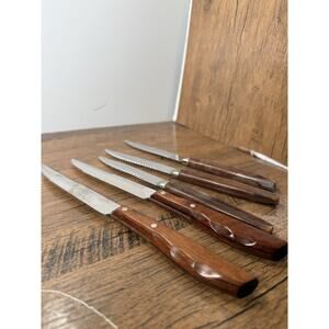 Vintage Cutlery Regent SHEFFIELD And Imperial Stainless Steak Knives